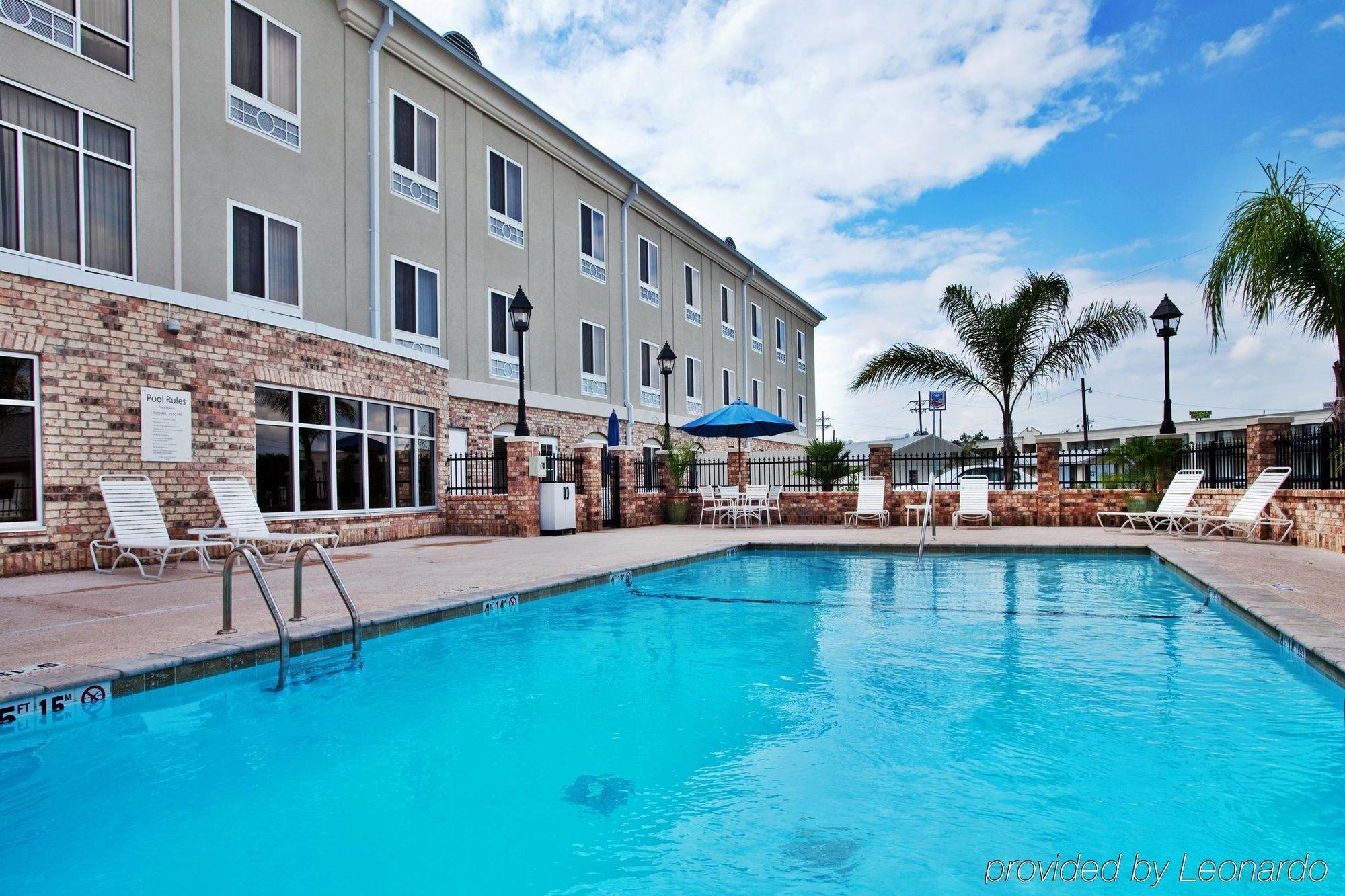 Holiday Inn Express Hotel & Suites New Iberia - Avery Island By Ihg Exterior photo