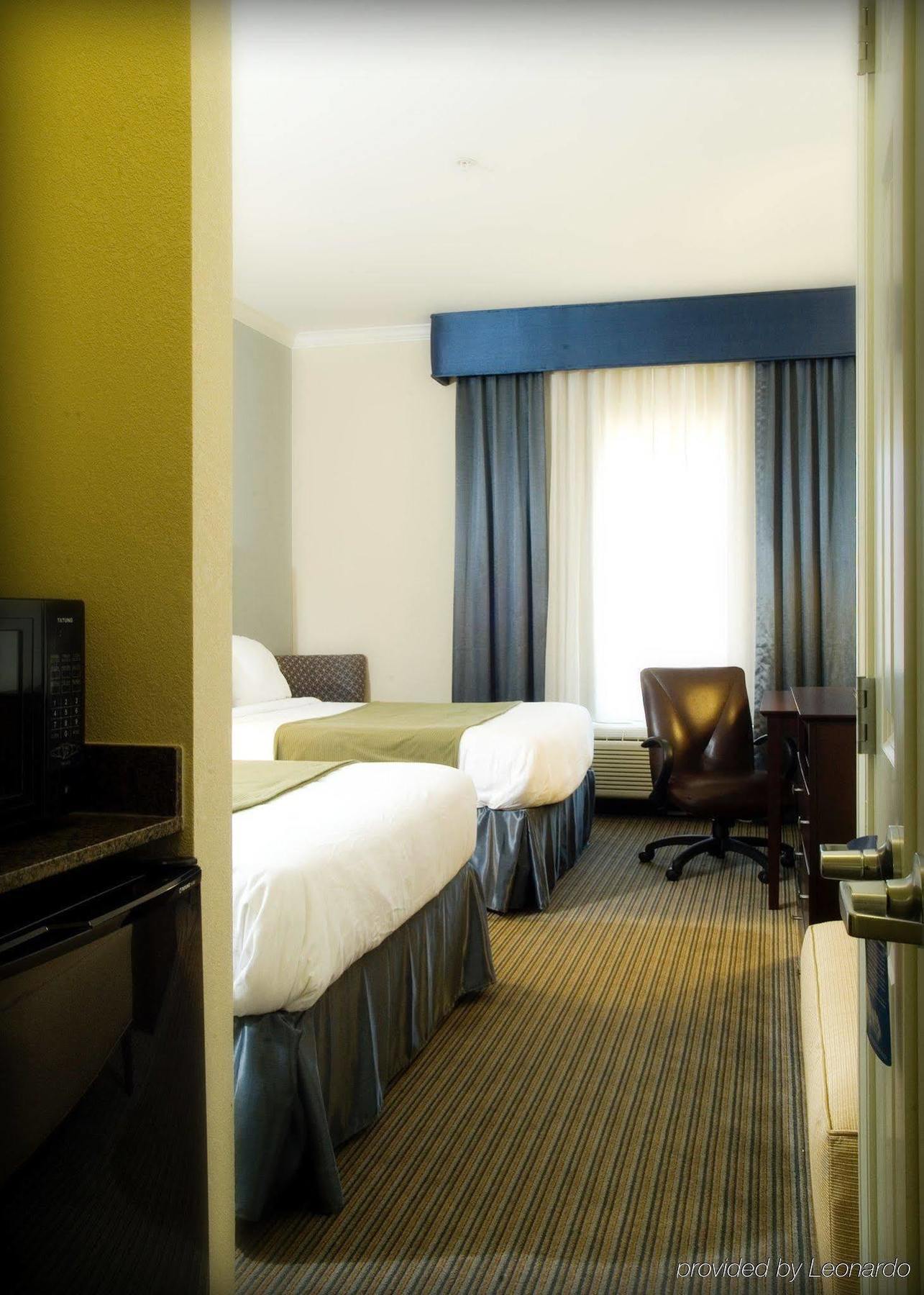 Holiday Inn Express Hotel & Suites New Iberia - Avery Island By Ihg Exterior photo